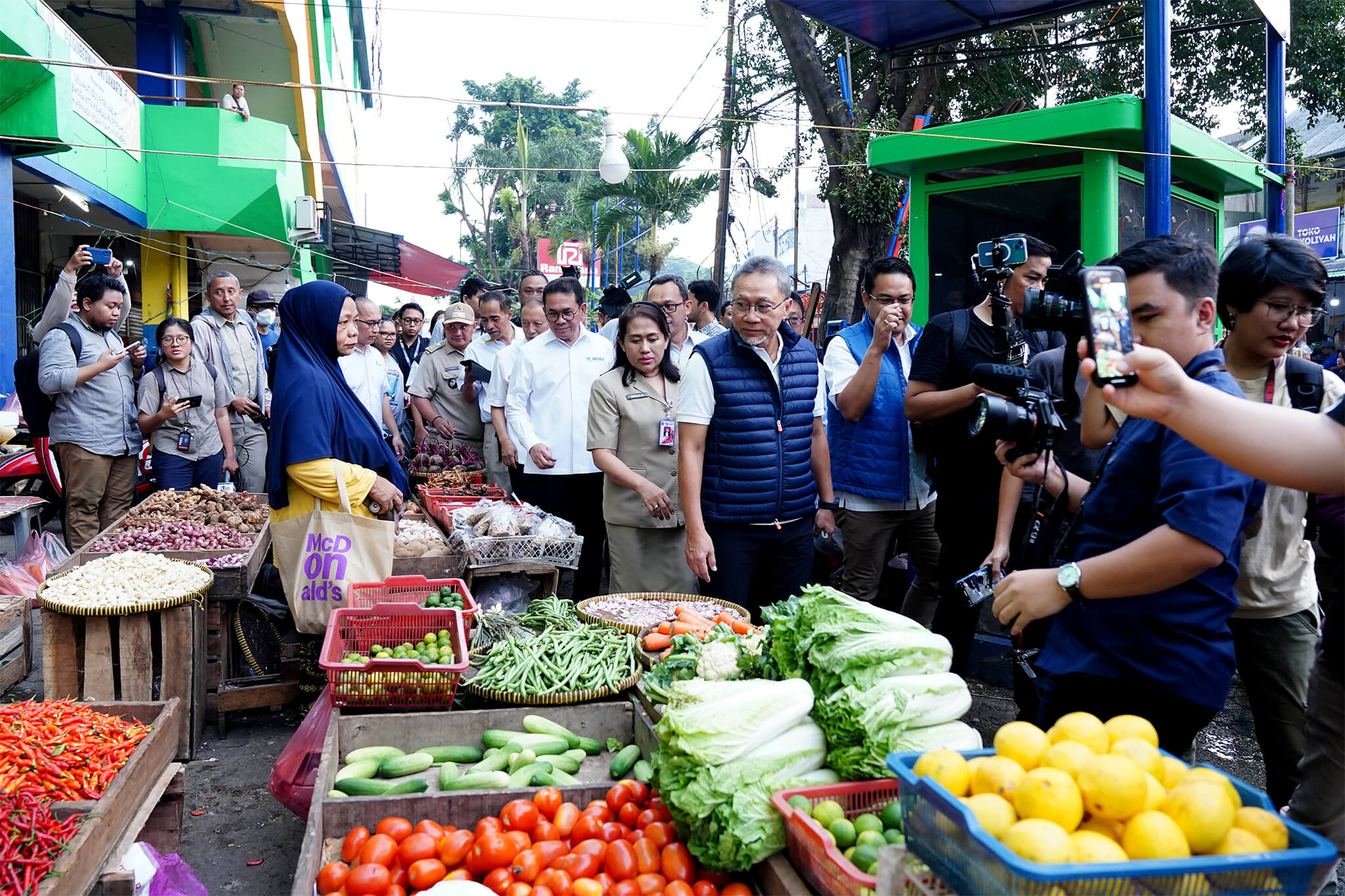 Harga Pangan Hari Ini: Cabai Rawit Merah Naik, Daging Ayam dan Beras Turun Tipis