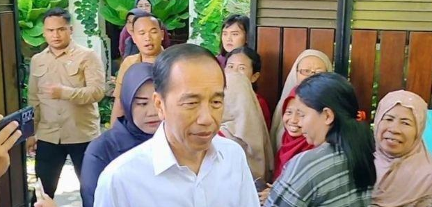 Jokowi (lambeturah.co.id)