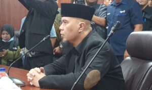 Anggota DPR RI, Ahmad Dhani dalam sidang MKD (kompas.com)