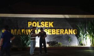 Orang tua korban saat didampingi oleh TRC PPA melakukan pelaporan ke Polsek Samarinda (kompas.com)