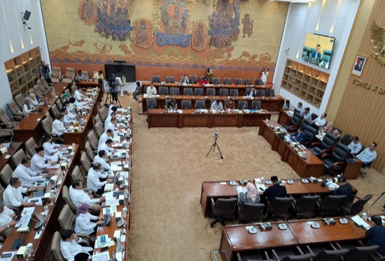 Raker Kemenkop dan Komisi VI DPR