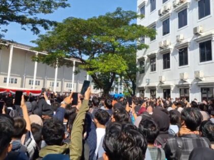 Job Fair di Cikarang Diserbu 25 Ribu Pelamar (Lambeturah.co.id)