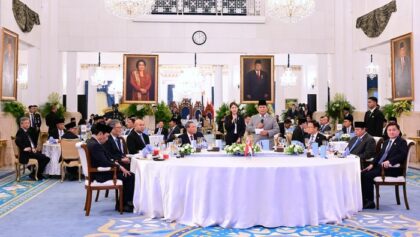 Presiden Prabowo Subianto dan PM China Li Qiang (detik.com)