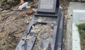 Remaja 16 Tahun Rusak Nisan Makam di Yogyakarta (kompas.com)
