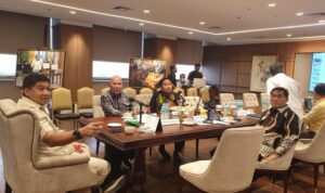 Menteri PKP Maruarar Sirait memanggil Ketua DPP PDIP Said Abdullah dan Bupati Sumenep Achmad Fauzi bahas dugaan korupsi BSPS di Sumenep (detik.com)