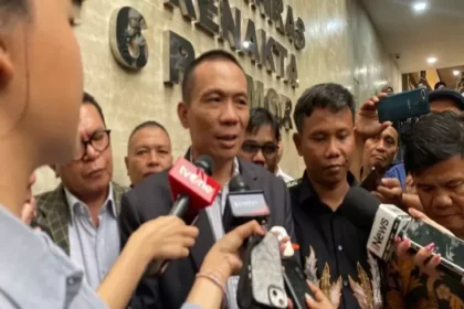 Ahli digital forensik Rismon Sianipar (Kompas.com)