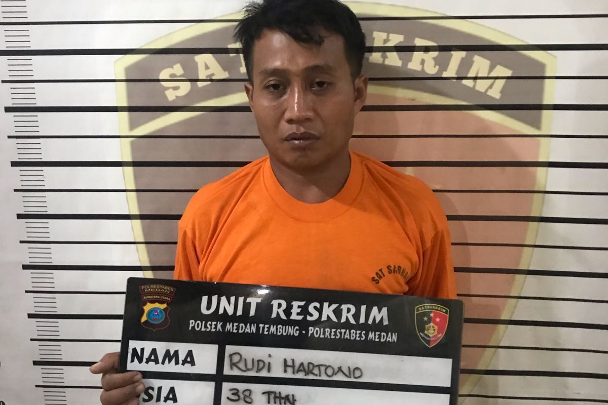 Rudi Hartono ditahan di Polsek (kompas.com)