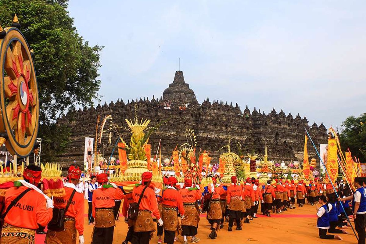 Kenapa Candi Borobudur Jadi Pusat Perayaan Waisak? Temukan Sejarah dan Alasan di Baliknya