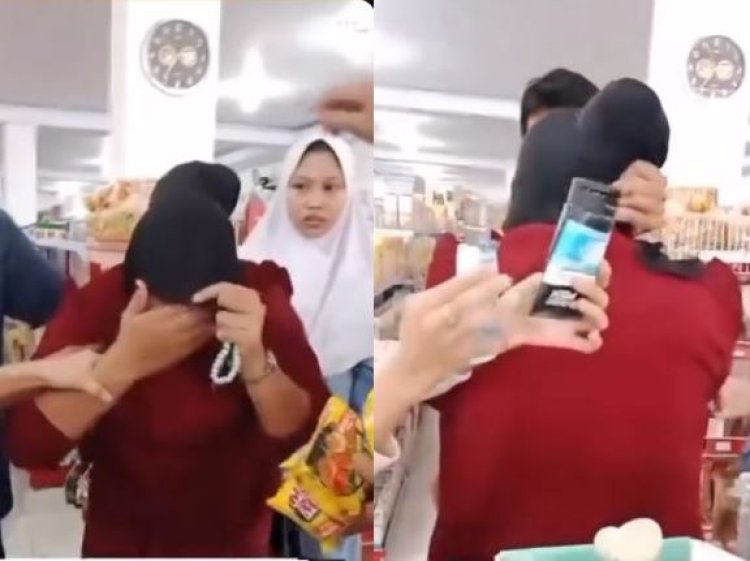 Wanita Berkerudung Hitam Diduga Bidan Curi Kosmetik di Minimarket Takalar (lambeturah.co.id)