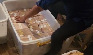 Jampidsus Cerita Soal Anak Buah Nyaris Pingsan Temukan Uang Hampir Rp 1 Triliun di Rumah Zarof (Lambeturah.co.id)