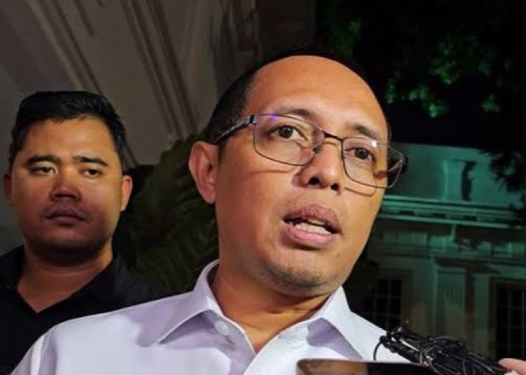 Hasan Nasbi bela Menteri Kesehatan (Menkes) Budi Gunadi Sadikin (lambeturah.co.id)