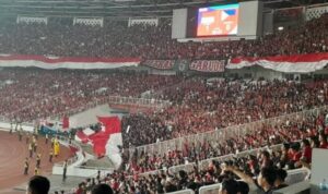 VIRAL! Nyanyian Suporter Indonesia di Menit 80 Bikin PSSI Terancam Sanksi FIFA (lambeturah.co.id)
