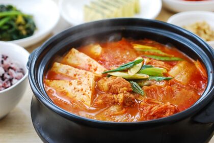 Berani Coba? Ini Daftar Makanan Terpedas di Dunia dari Berbagai Negara