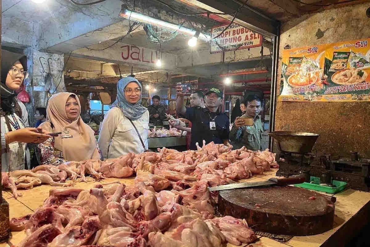 Daging Ayam dan Beras Naik, Ini Harga Pangan Nasional Terbaru Hari Ini