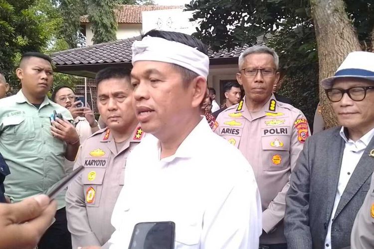 Gubernur Jawa Barat Dedi Mulyadi Sindir Fraksi PDIP Walk Out: Tak Terima Anggaran untuk Kepentingan Rakyat
