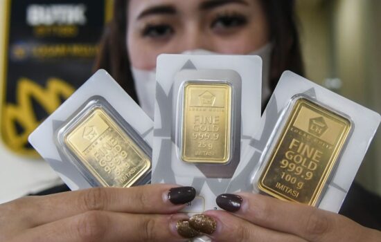 Harga Emas Antam Hari Ini Turun Rp 3.000, Cek Daftar Terbarunya!