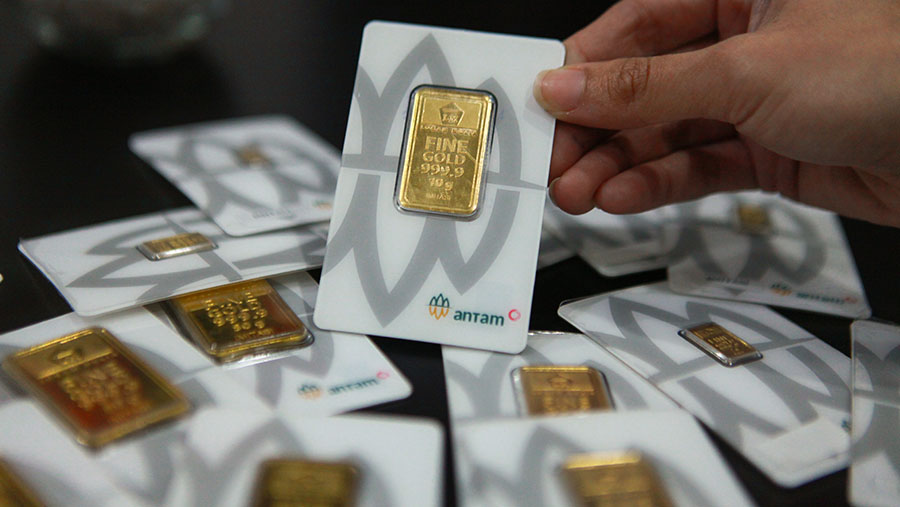 Harga Emas Antam Hari Ini Turun Rp23.000, Cek Buyback dan Pajaknya
