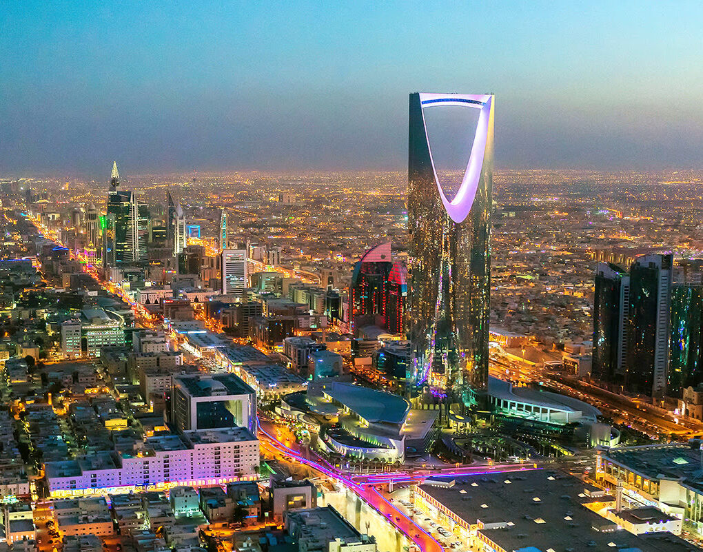 Arab Saudi Bakal Izinkan Alkohol Mulai 2026, Netizen Heboh