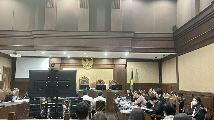 Heboh! Harun Masiku Kirim Foto Bareng Hasto & Djan Faridz Saat Urus Fatwa PAW di MA
