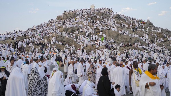 Jadwal Wukuf di Arafah 2025, Ini Tanggal dan Rangkaian Lengkapnya