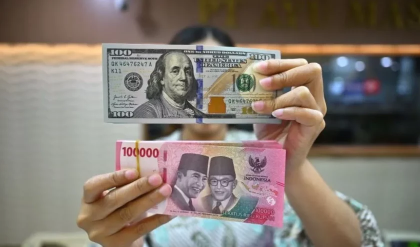 Jelang Pengumuman The Fed, Nilai Tukar Rupiah Melemah ke Rp16.550