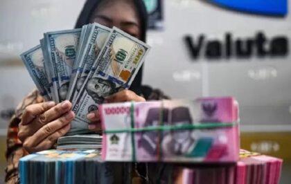 Nilai Tukar Rupiah Melemah, Sentimen Ekonomi AS Jadi Pemicu