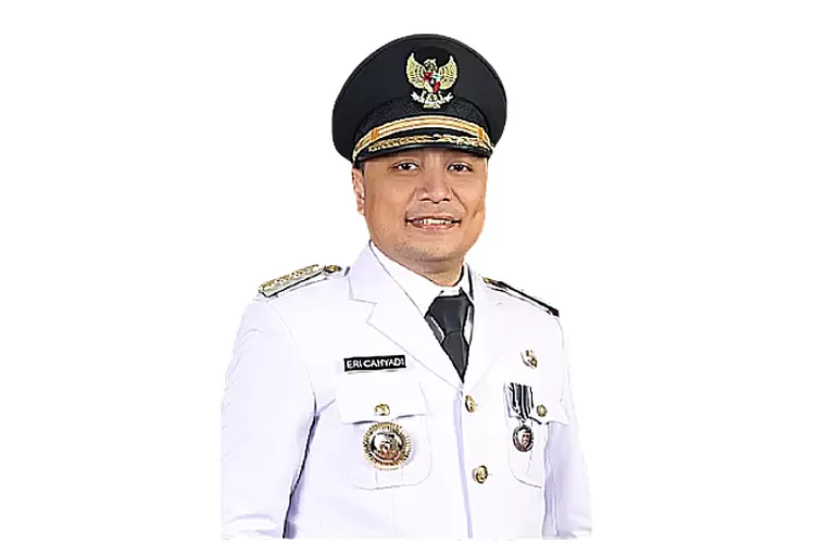 Profil Eri Cahyadi Wali Kota Surabaya dengan Kekayaan Mencapai Rp 3,9 Miliar