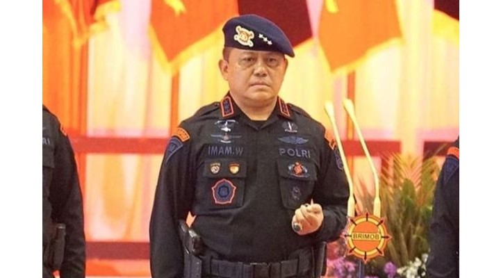 Profil Komjen Imam Widodo Dankorbrimob Polri