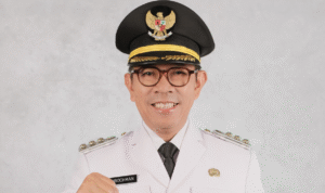 Profil Nurochman, Wali Kota Batu yang Pernah Jadi Tukang Sapu dan Kini Memimpin Kota