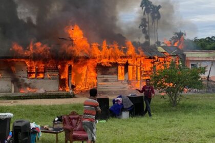 Rumah Guru di Simalungun Dilalap Api, Bupati Turun Langsung Bantu Korban
