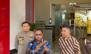 Kompolnas Choirul Anam memberikan keterangan.(Istimewa)