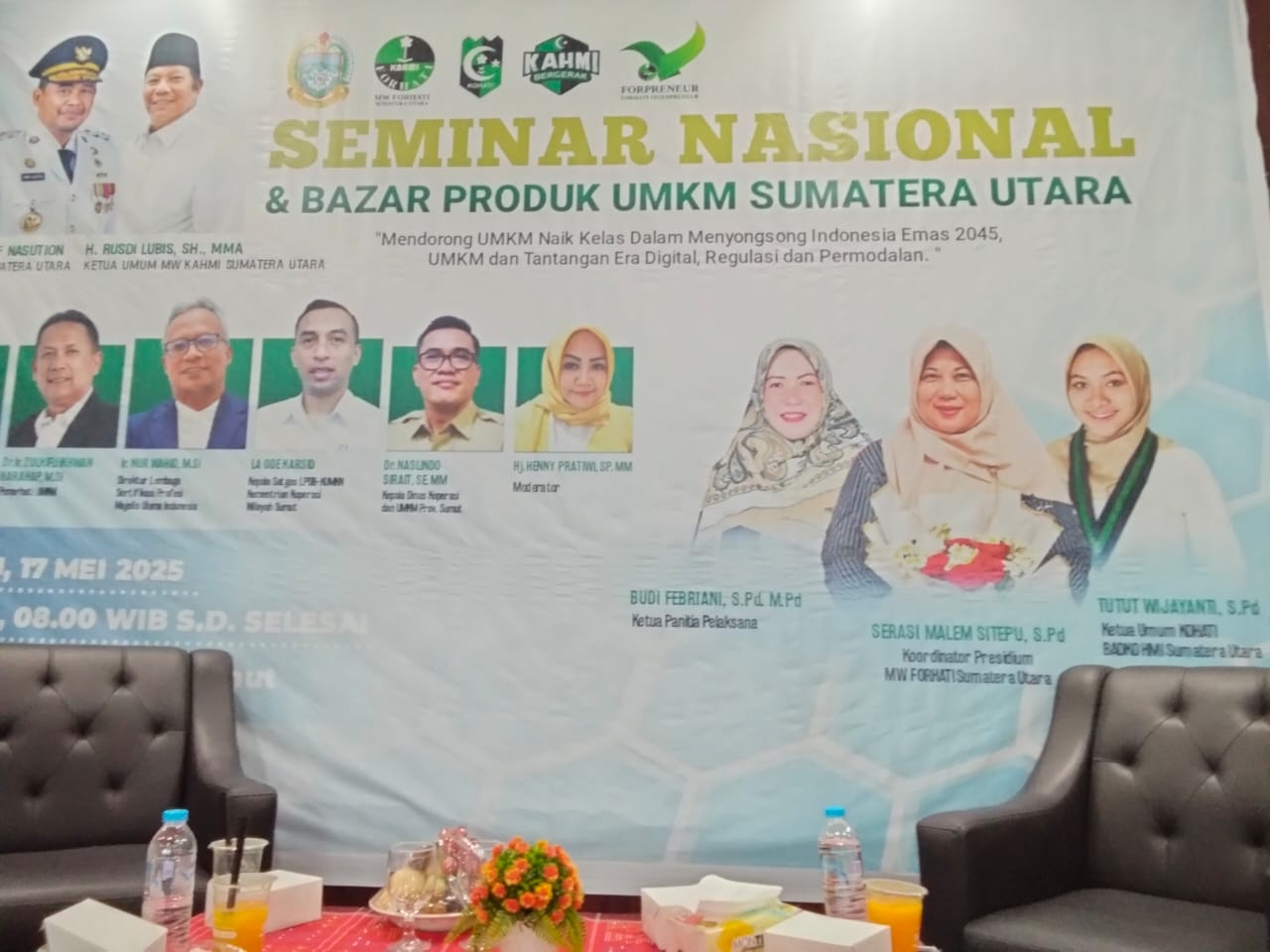 Seminar sehari nasional UMKM di Aula Diskop Sumut Jln Gatot Subroto Medan. BP/erwan