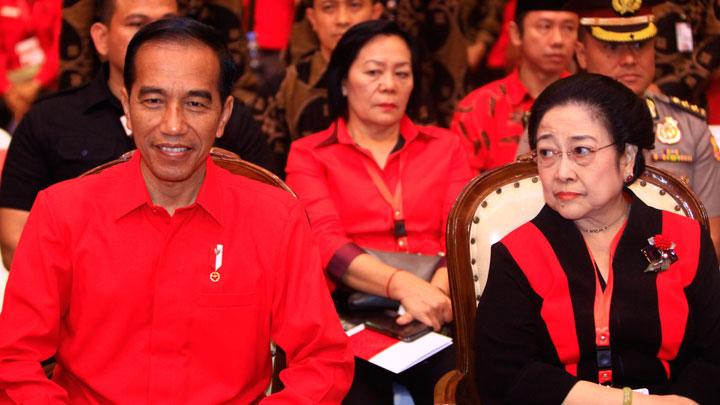 Megawati Pertanyakan Ijazah Jokowi, Publik Bingung: Bukankah PDIP yang Usung Jokowi Sejak Awal?