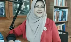 Keaslian Ijazah Jokowi Terbukti Asli, Dokter Tifa Soroti Ijazah SMA Jokowi yang Jadi Polemik Nasional