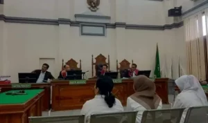 Mantan Kadinkes Tapteng Dituntut 2 Tahun Penjara dalam Skandal Korupsi BOK