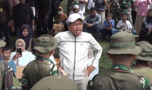 Momen Haru Pemulangan Siswa Pendidikan Disiplin di Barak TNI Purwakarta Jadi Viral