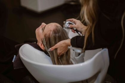 Ilustrasi Perawatan Rambut (Unsplash)