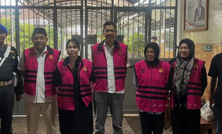 Kasus Korupsi Rp 5,3 Miliar, Para Koruptor MSD Bojonegoro Cuma Divonis 1,6 Bulan dan 2 Tahun (detik.com)