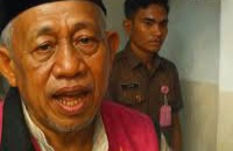 Mantan Lurah di Jakbar Diduga Palak Warga (lambeturah.co.id)