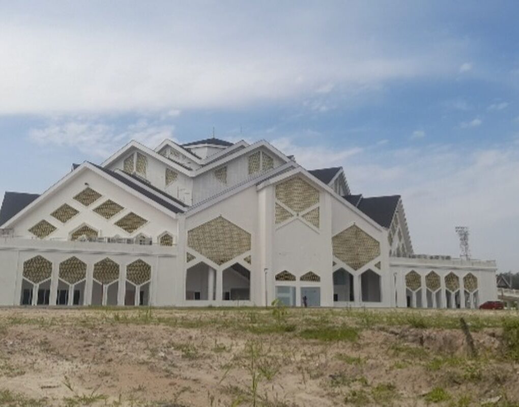 Kondisi pembangunan Islamic Center (Kompas.com)