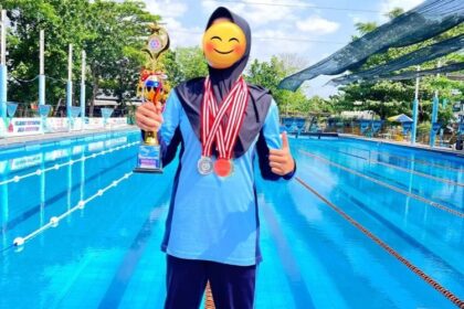 Juara Popda Renang Siswi MAN 1 (lambeturah.co.id)
