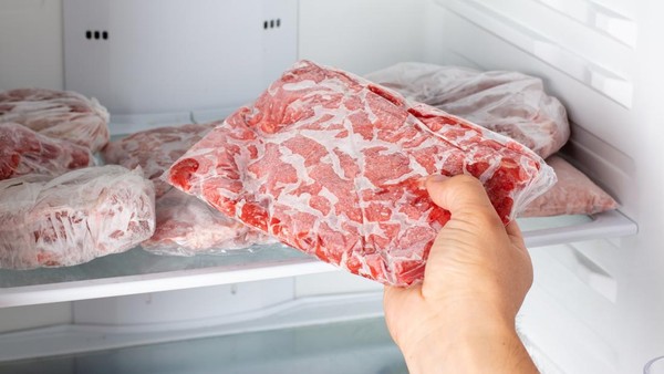 Cara Simpan Daging Kurban di Kulkas Agar Tetap Segar dan Awet