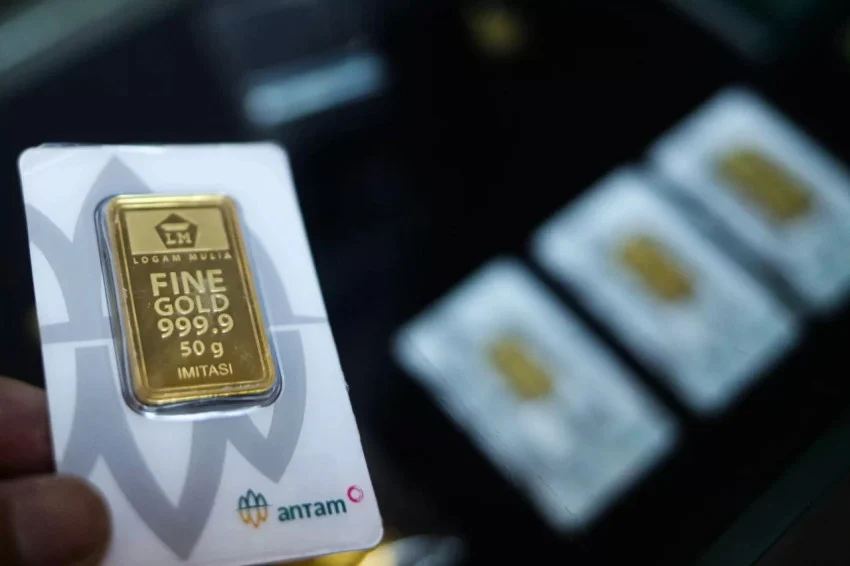 Harga Emas Antam dan Buyback Anjlok Hari Ini, Ini Rincian Terbaru