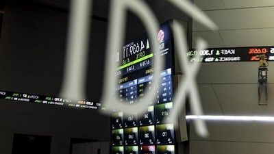 IHSG Menguat, Volume Transaksi Saham Naik 15 Persen Meski Pekan Pendek!