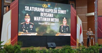 Kapolda Sumut, Irjen Pol Whisnu saat memberikan kata sambutan dalam kegiatan silaturahmi dengan wartawan.(istimewa)