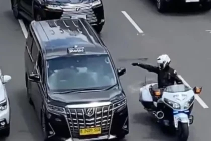 Viral Pengendara Marah Terjebak Macet, Keluhkan Sirine Patwal