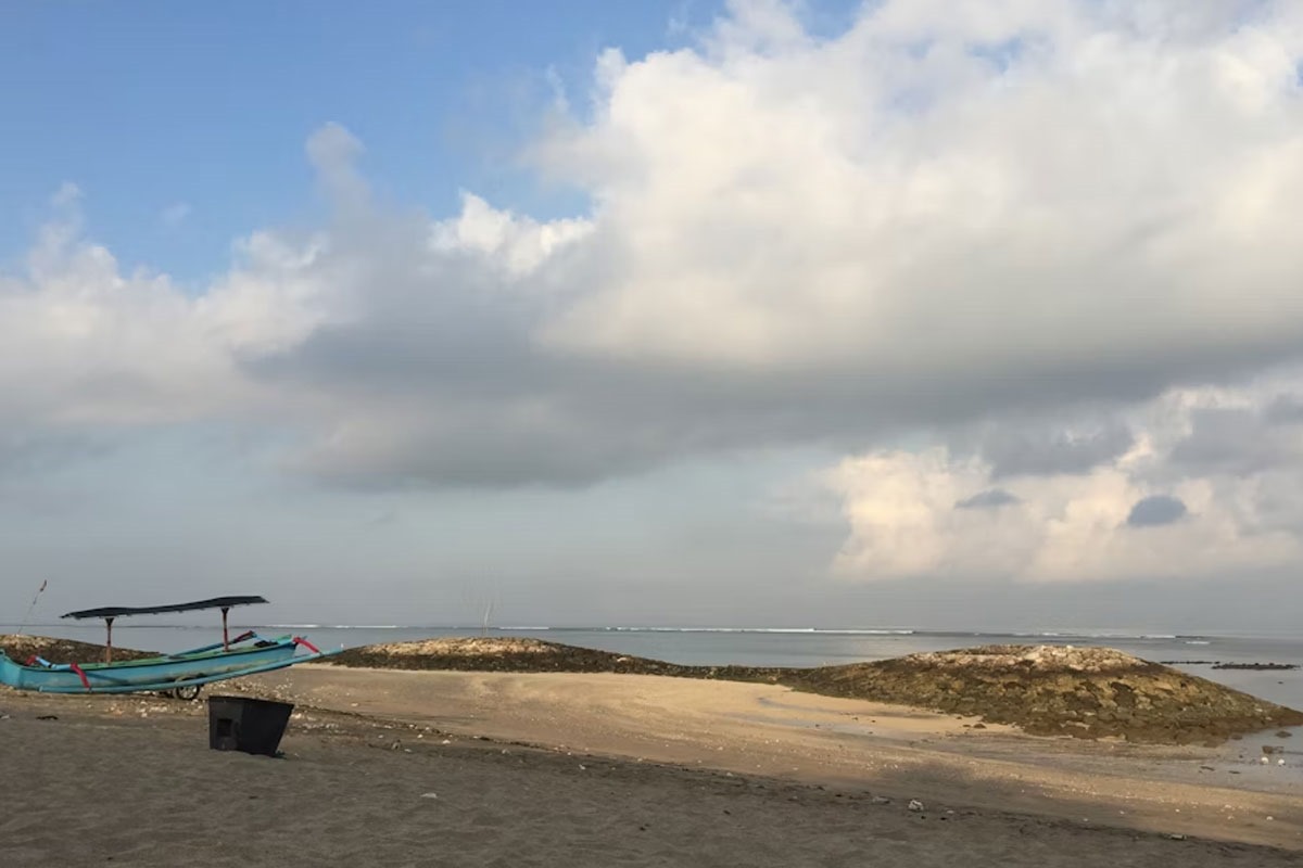 Lirik dan Chord Cinta di Pantai Bali
