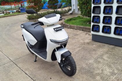 Motor Listrik Subsidi 2025: Cuma Rp7 Jutaan, Bisa Langsung Bawa Pulang!