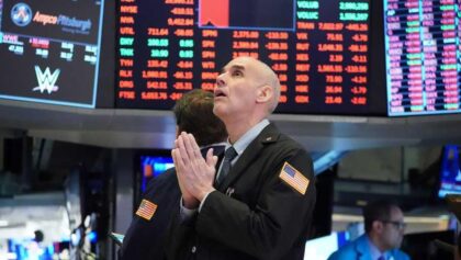 Wall Street Melejit! Indeks Saham AS Tembus Rekor