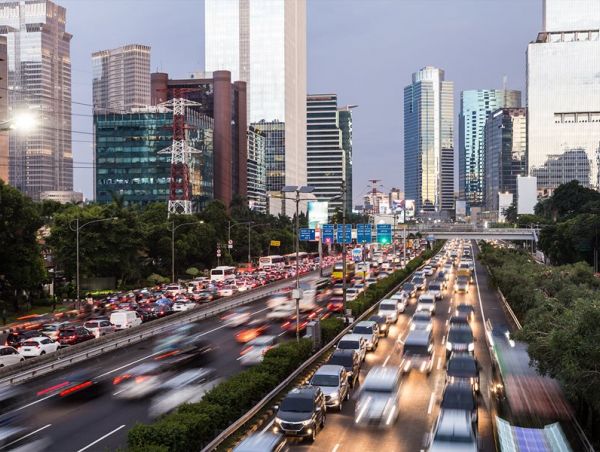 Peringkat Ekonomi Indonesia Turun Tajam di 2025, Efisiensi Pemerintah Disorot